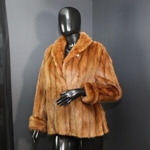 VINTAGE CARAMEL FOX FUR COAT